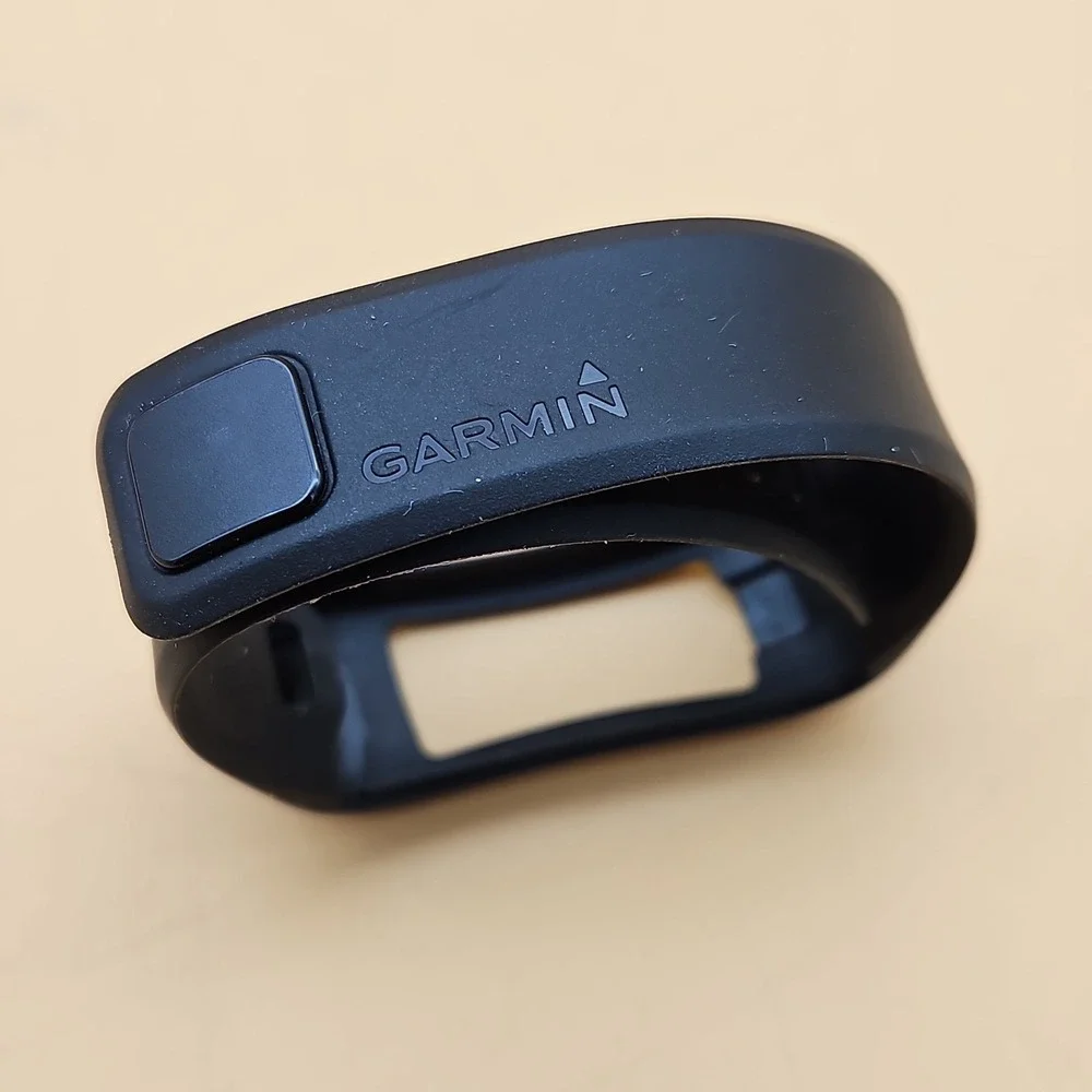 Garmin VivoFit Fitness Activity Tracker With Band F4ARND00